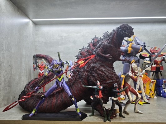 新世纪福音战士初号机（新·日本·英雄·宇宙）