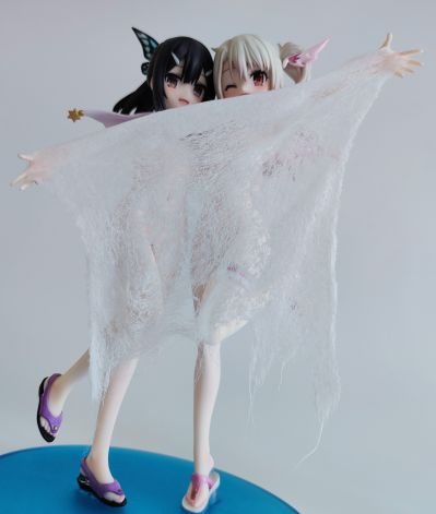 魔法少女伊莉雅 第三季 伊莉雅 与 美游 泳装版 特别套装