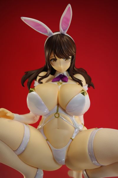 三柿野日和 白色兔女郎