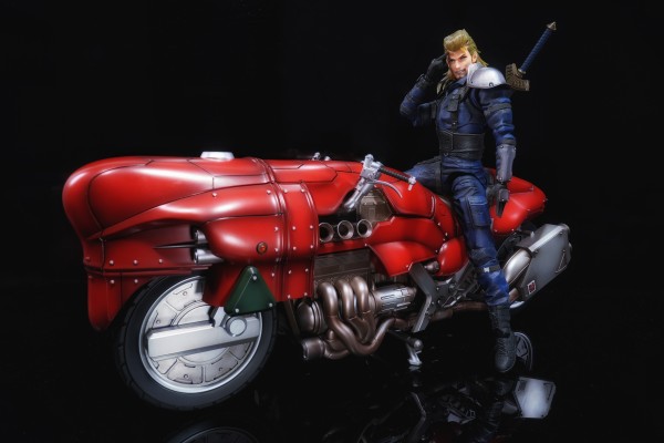PLAY ARTS改 最终幻想7 重制版 罗榭与摩托套装