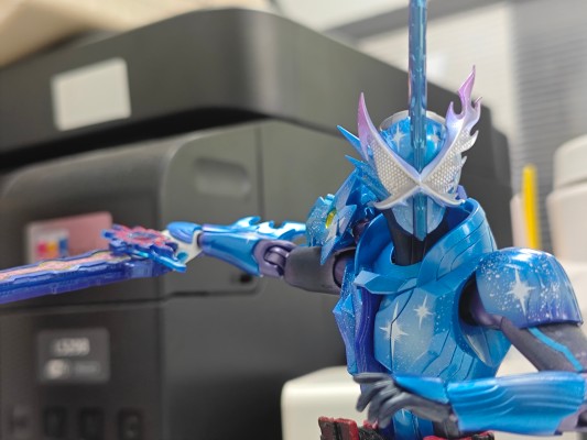 S.H.Figuarts  假面骑士十圣刃