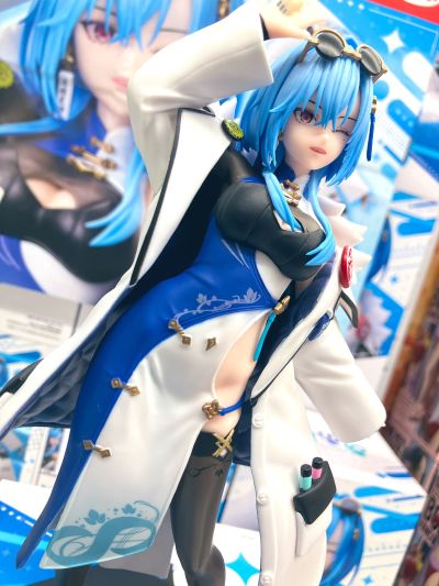 青桐高中 春雨丽女