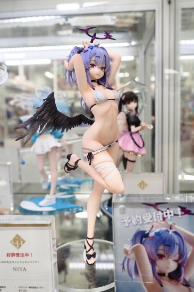NIYA 泳装
