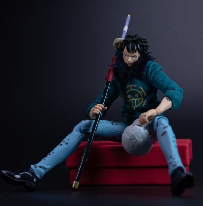 S.H.Figuarts  特拉法尔加·罗 -讨伐鬼之岛-