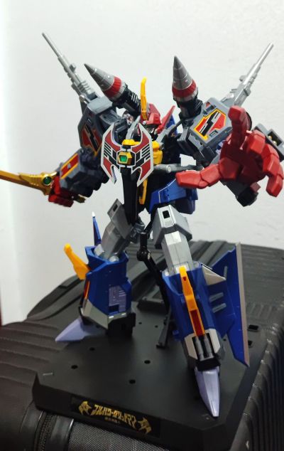 THE合体  古立特宇宙 超合体超人 DX全能古立特