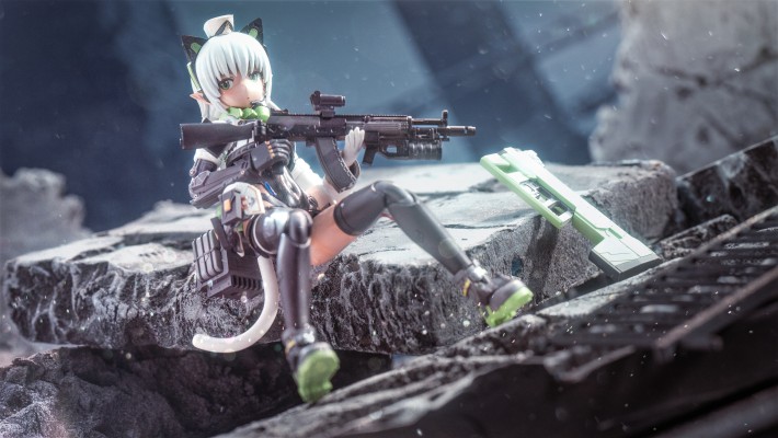 岛田文金艺术集 机甲少女 阿西娅 异色版 + FGM148 标枪反坦克导弹