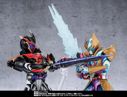 S.H.Figuarts 假面骑士加布 凛冽雪酪冰卫形态