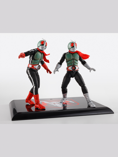 S.H.Figuarts（真骨雕制法） 假面骑士新1号 荣耀昭和骑士版（首发专属底座配套款）