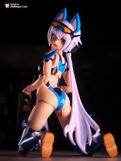 fag 机甲少女 泳装短剑