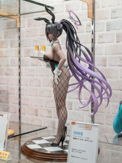 蔚蓝档案 角楯花凛（兔女郎）