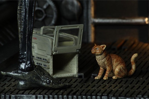 NECA 异形 40周年纪念版 第 1 波：艾伦·雷普莉（连体衣）可动人偶
