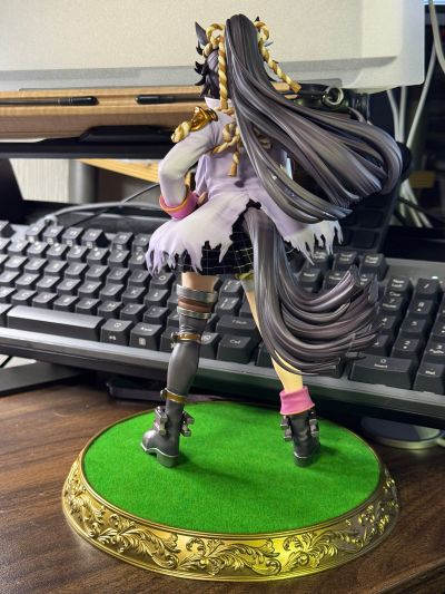 赛马娘 成田白仁