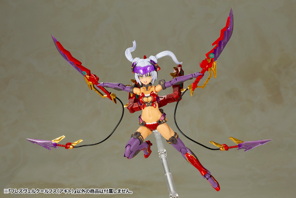 机甲少女 猩红魔鹫 龙颚