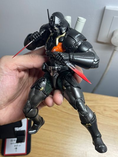 虫系列 盎克瓦尔人UNKVAL 泛用型 肃清者Eliminator