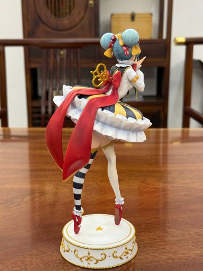 初音未来演唱会 2023 VR 服装大赛大奖设计