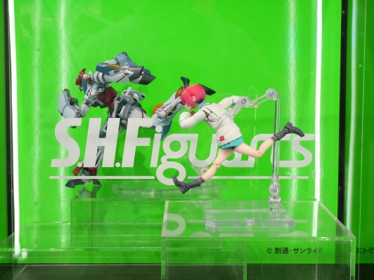 S.H.Figuarts 天手让叶（化名：玛秋）