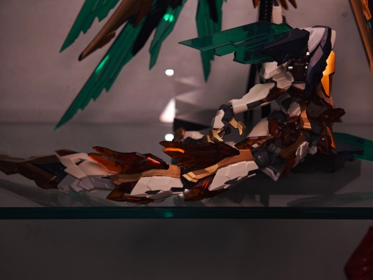 Emp-01 元灵黄帝·帝神机《应龙神装形态》套装