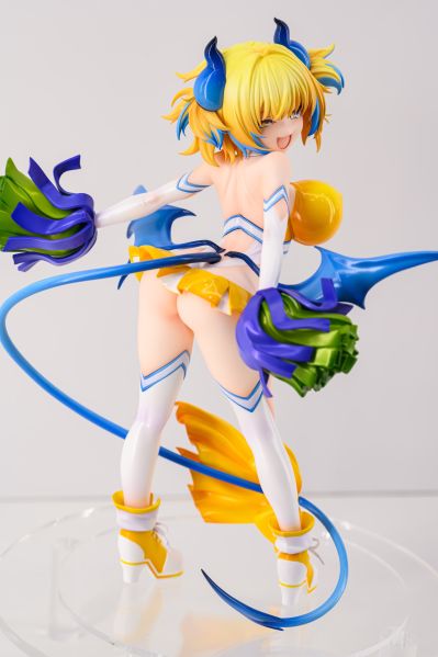爆弹女孩 彩虹 派茵 魅魔啦啦队服装