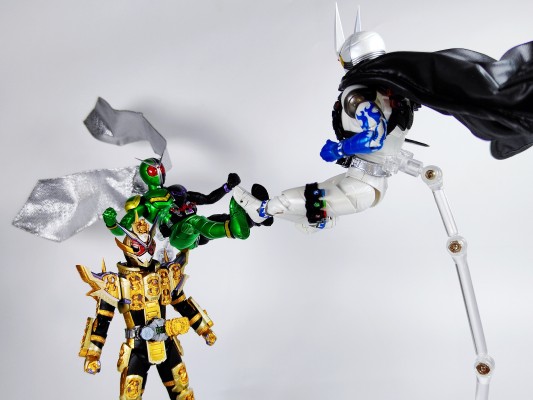 S.H.Figuarts 假面骑士时王 假面骑士崇皇时王