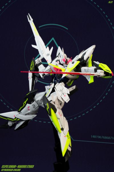 MG 1/100  天蚀高达 + 扩展件 (赛博配色)