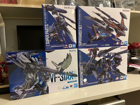 DX超合金 超时空要塞DELTA 绝对LIVE VF-31AX 卡伊洛斯进阶型（疾风机） 超级幽灵配件包