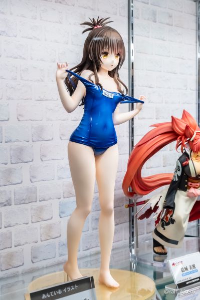 出包王女Darkness 结城美柑 泳装