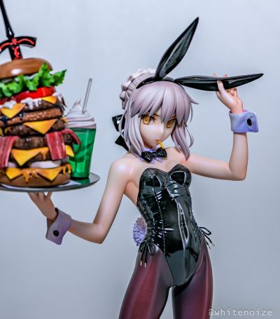 命运-冠位指定 剑士-阿尔托莉雅・潘德拉贡[Alter] 兔女郎