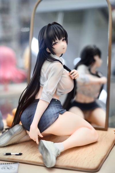 胜利女神：新的希望 玛律恰娜：学生时代