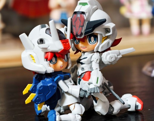 角色机甲仔 斯莱塔·墨丘利【凯列班高达】