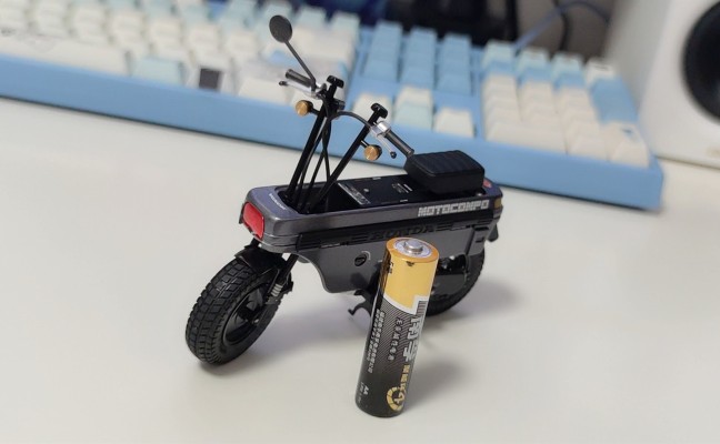 BUSTER DOLL 骑士 爱丽丝 与 本田 Motocompo