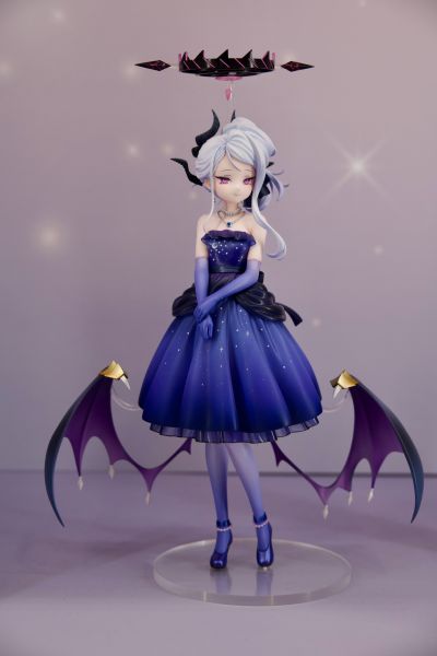 空崎日奈（礼服）