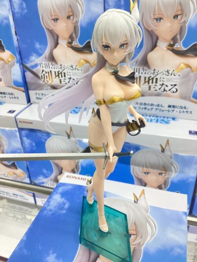 乡下大叔成为剑圣动画版 戏水少女珍藏人偶 艾露西亚·西特拉斯