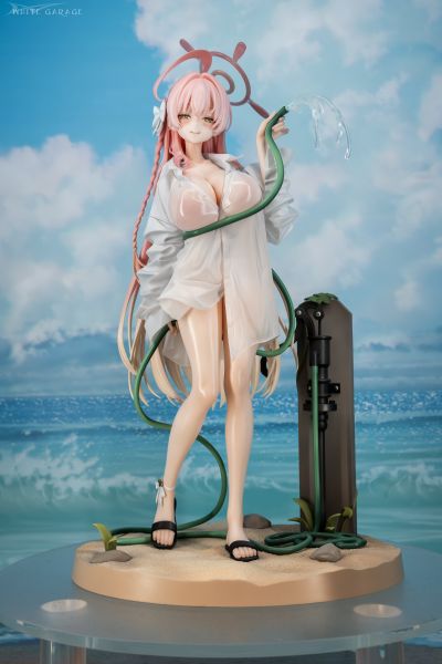 浦和花子（泳装）