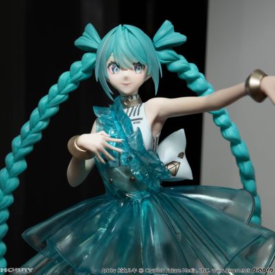 初音未来 BPEV 水晶藏品-翡翠-珍藏人偶
