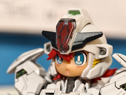 角色机甲仔 斯莱塔·墨丘利【凯列班高达】