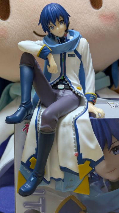 初音未来系列压泡面人偶ーKAITOー