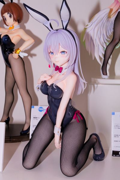 B-style 不时用俄语小声说真心话的邻桌艾莉同学 艾莉 兔女郎