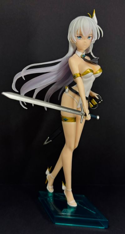 乡下大叔成为剑圣动画版 戏水少女珍藏人偶  斯蕾娜·利桑德拉