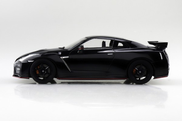 卡扣组合型套件 No.05-MB 日产 GT-R NISMO 2017年款 流星珍珠墨