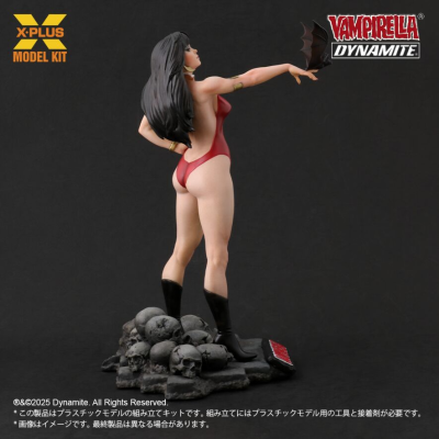 吸血女郎梵蓓娜 1/8模型套件