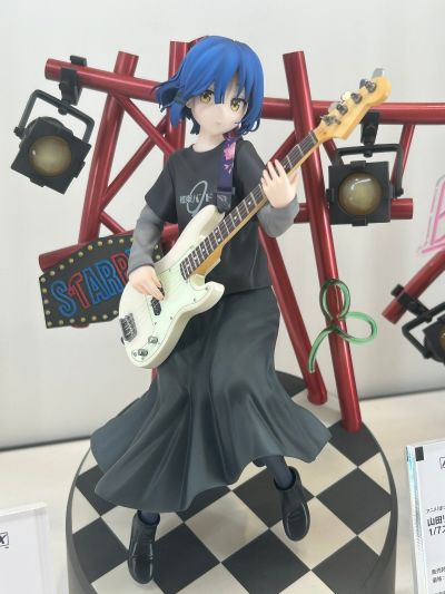 孤独摇滚！ 山田凉