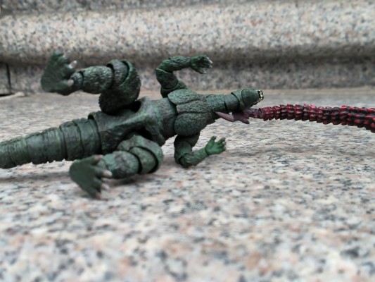 S.H.MonsterArts 哥斯拉大战戴斯特洛伊亚 二代哥斯拉 特别配色