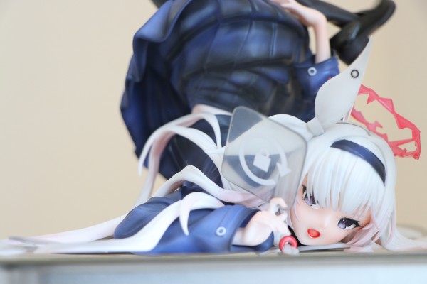 手办