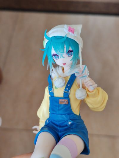 初音未来系列压泡面人偶ー棒棒糖款ー