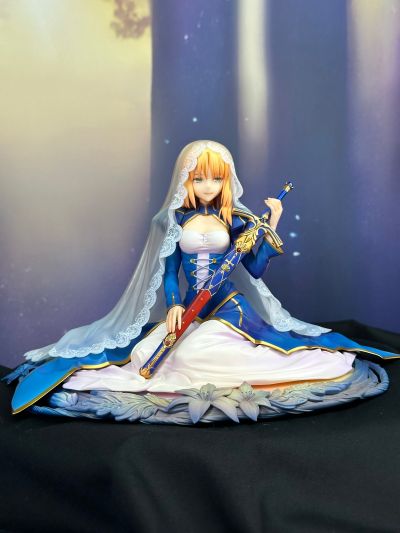 剑士（Saber） -阿瓦隆之庭-