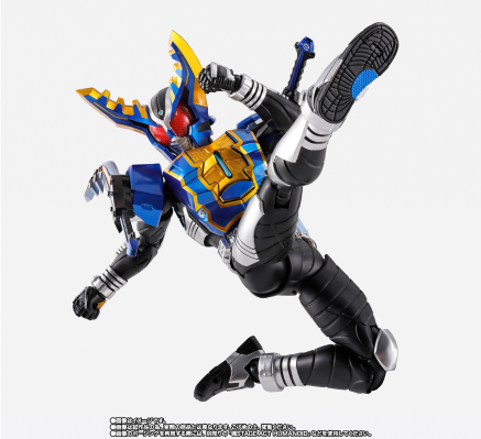 S.H.Figuarts（真骨雕制法）假面骑士钢斗王 超越形态