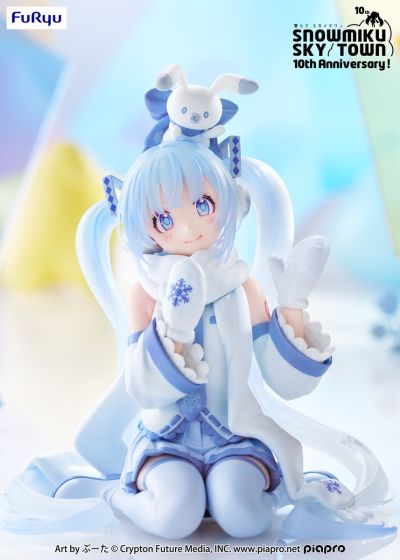 初音未来系列 压泡面人偶 雪未来盛典〜雪未来 机场精品展（Sky Town）〜
