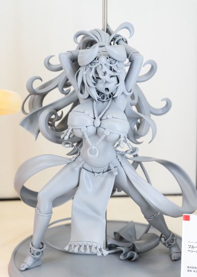 爆弹女孩 梅子 肚皮舞