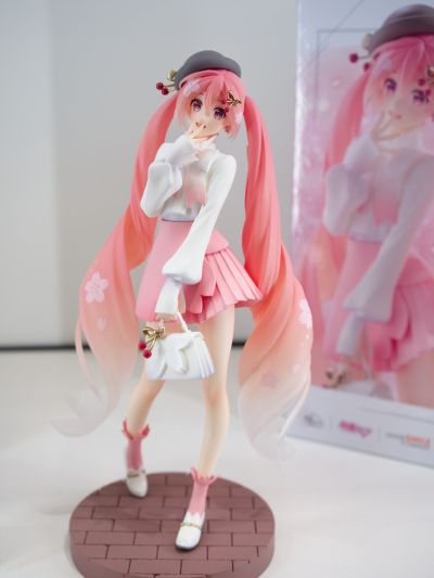 POP UP PARADE 初音未来 樱花未来 赏花穿搭