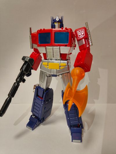 变形金刚大师级 MP-44S 擎天柱